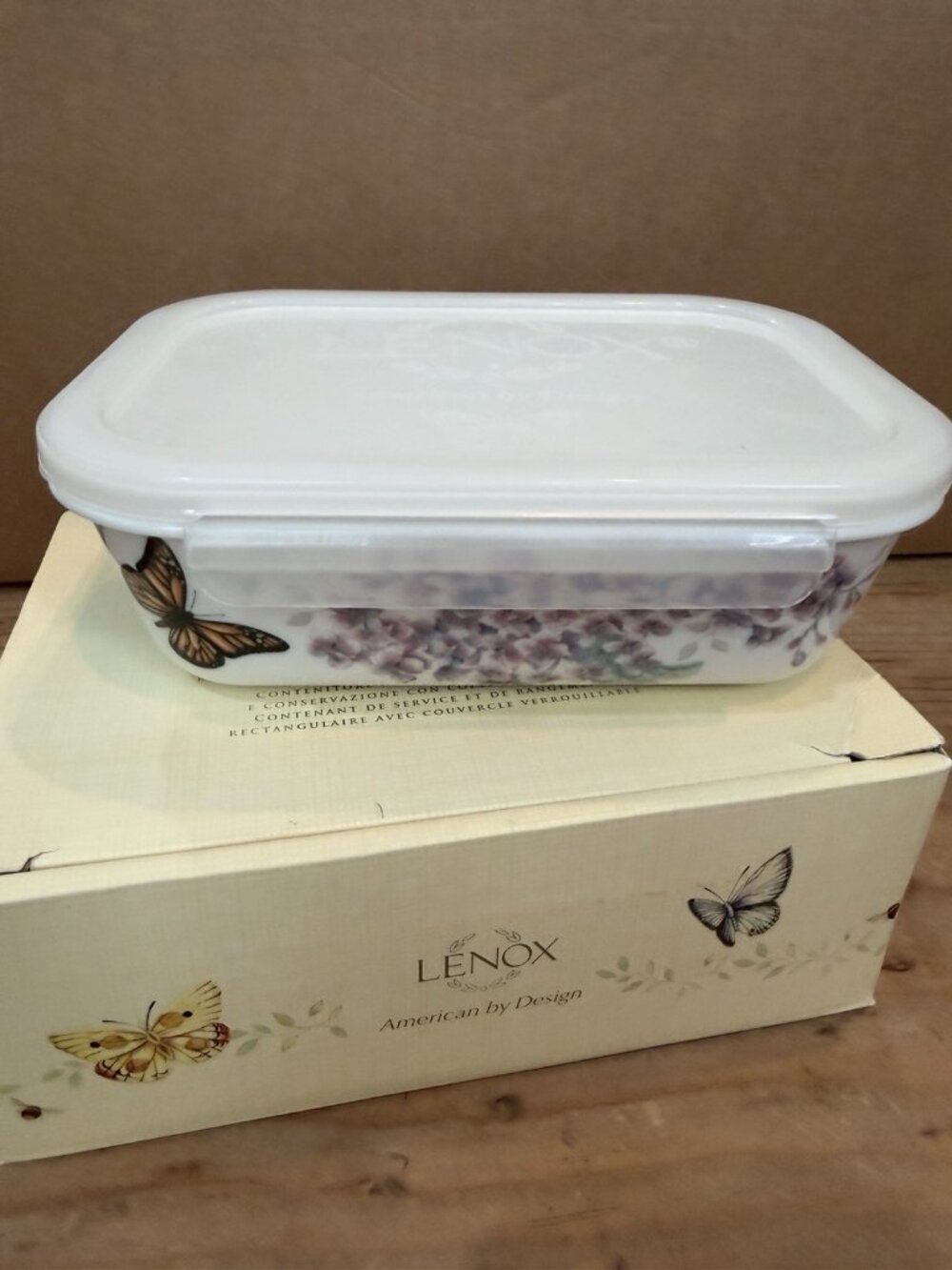 Lenox BUTTERFLY MEADOW Rectangular Serve & Store w/Lid Ceramic Storage Container